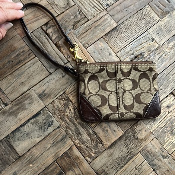 Coach Signature C Brown Wristlet - Picture 2 of 7